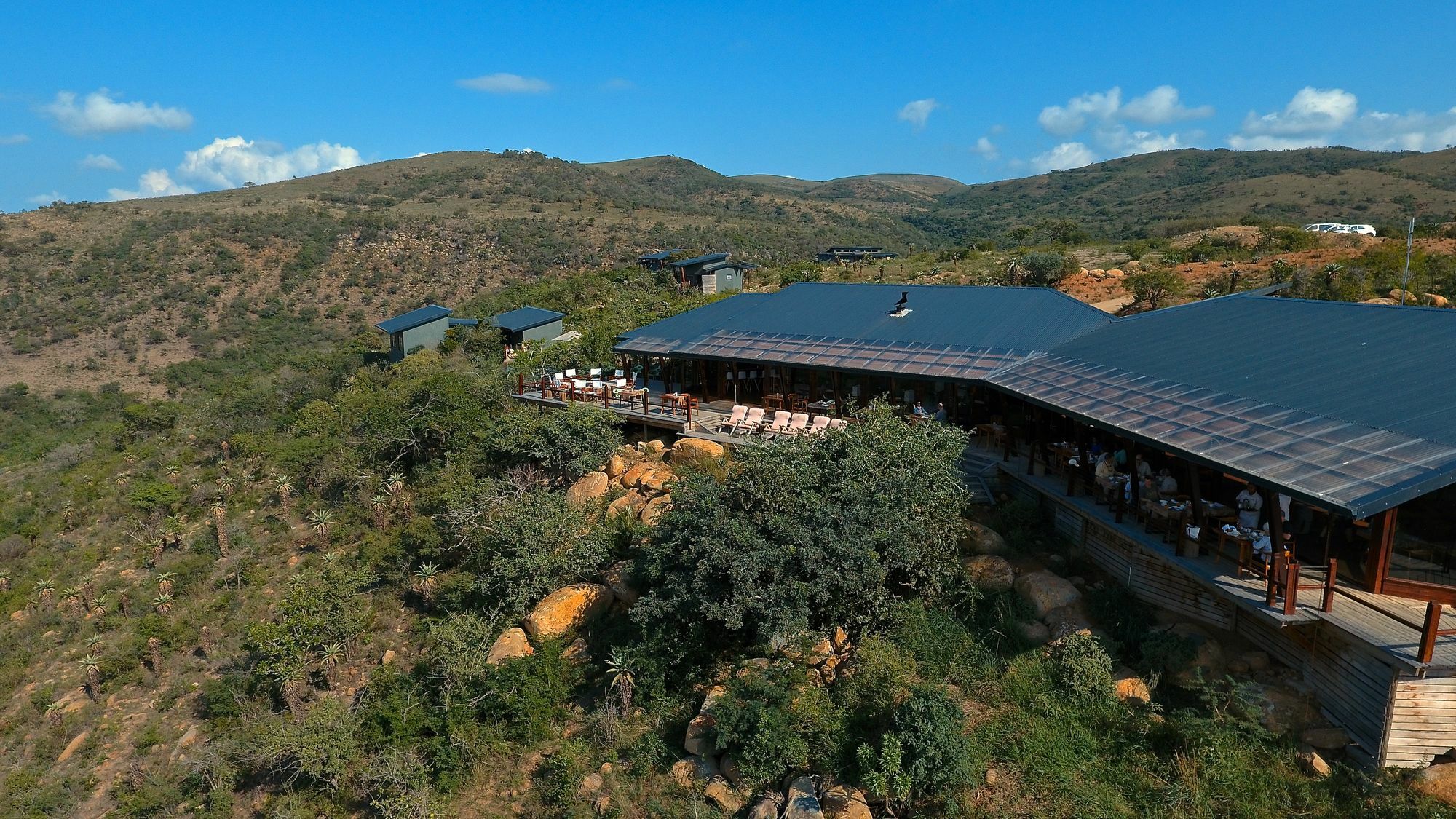 Rhino Ridge Safari Lodge KwaNompondo Exteriér fotografie